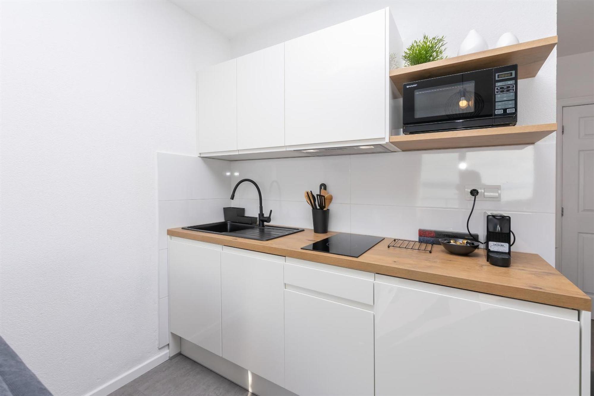 Apartments Marijo Baška Voda Eksteriør billede