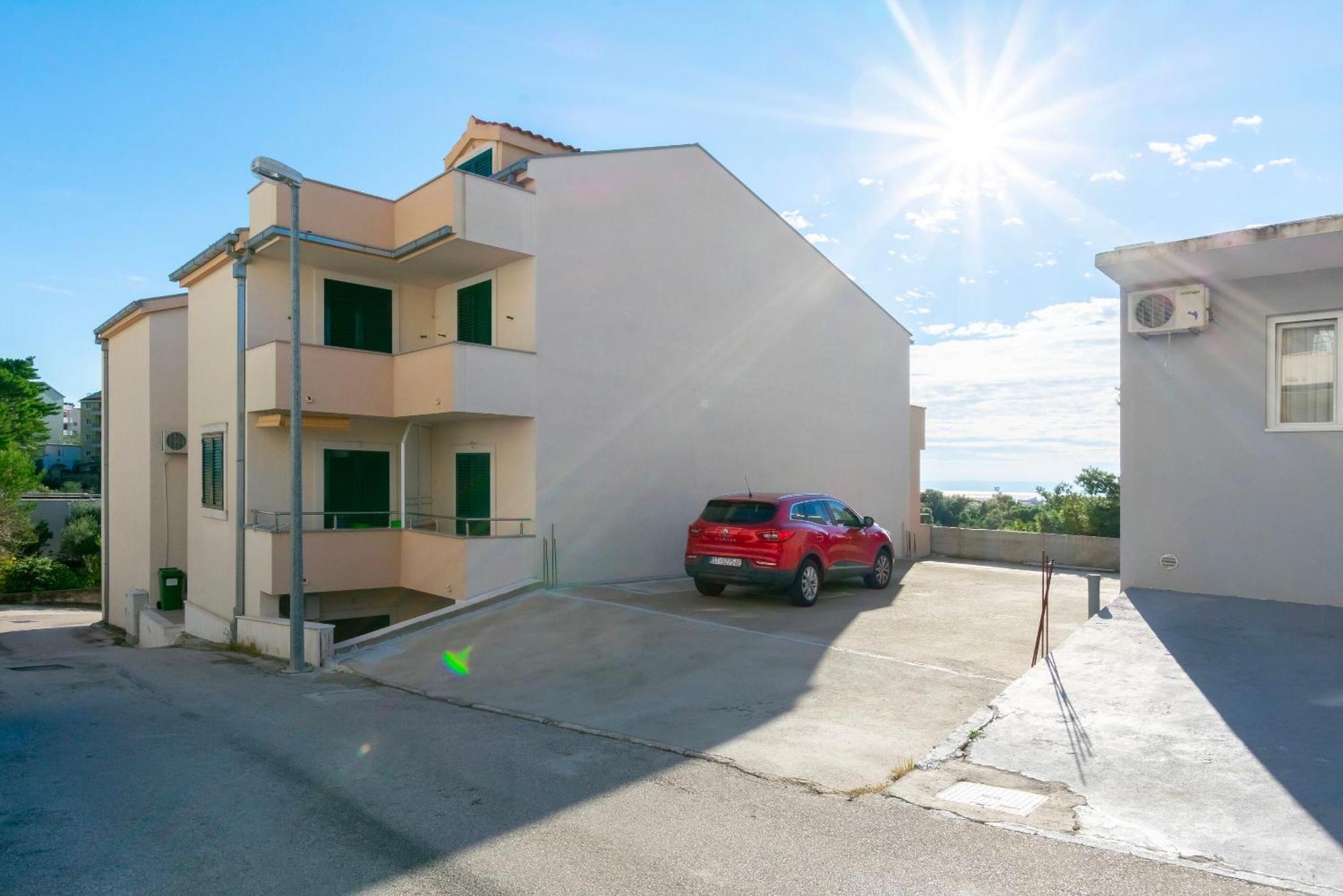 Apartments Marijo Baška Voda Eksteriør billede